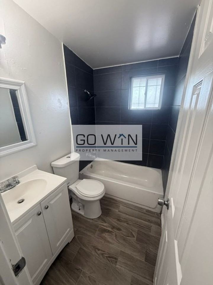 925 W Cheryl Dr - Photo 5 of 15