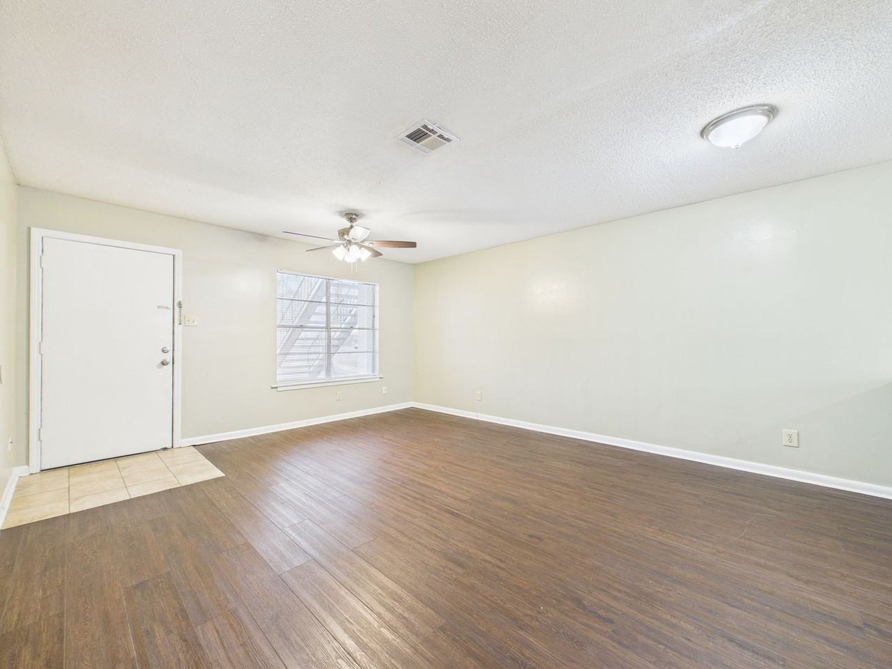 1815 Eraste Landry Rd - Photo 5 of 24