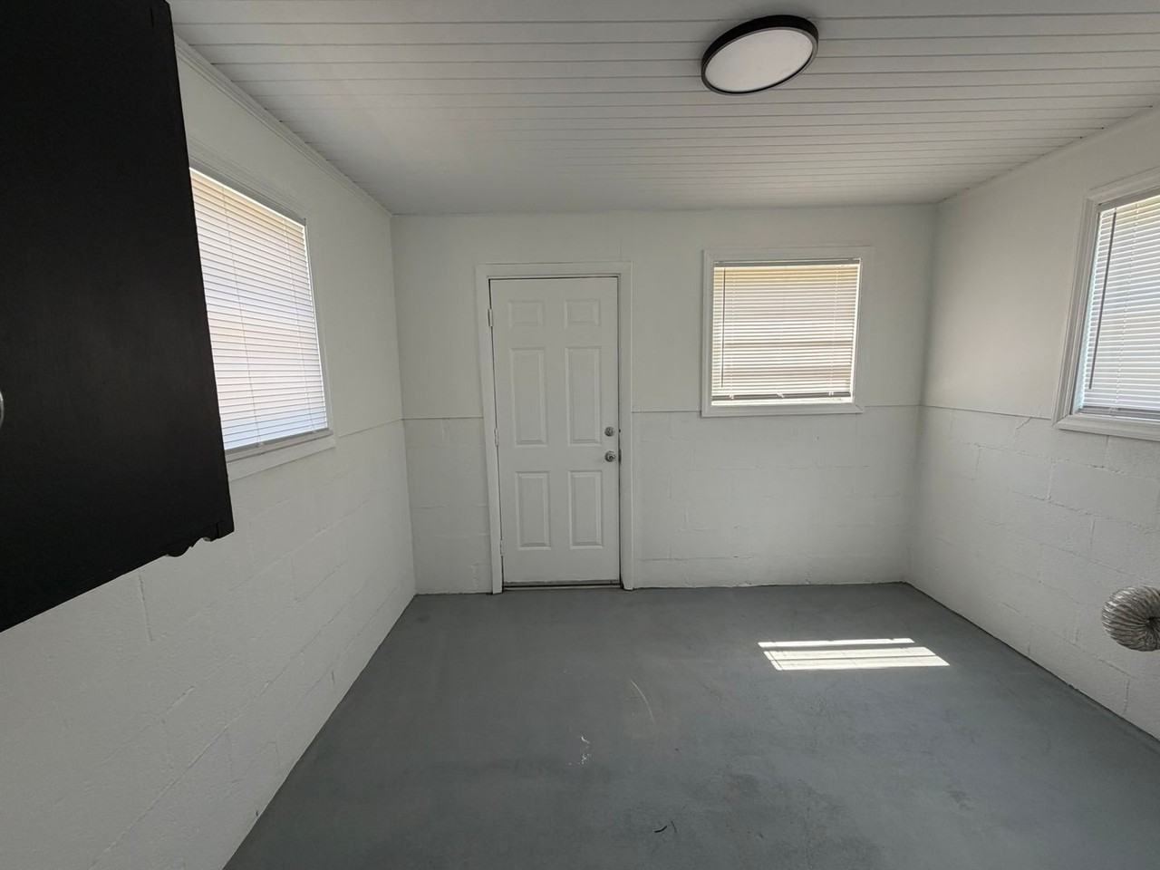 120 Eastwood Ave - Photo 6 of 10