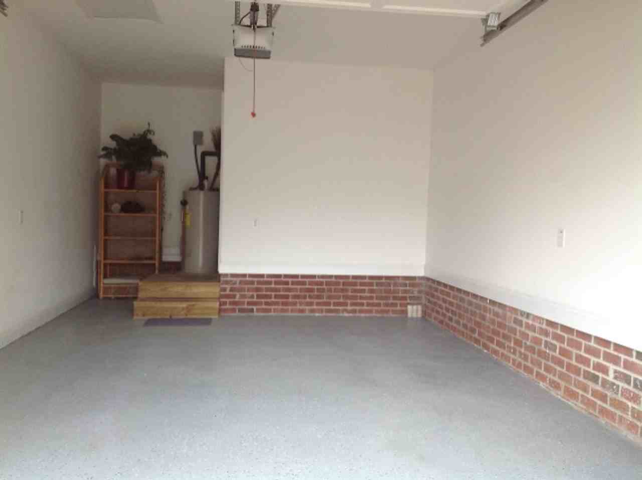 219 Fleming St - Photo 7 of 8