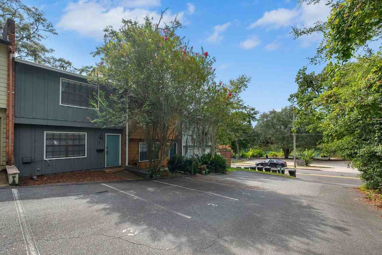242 Lake Ella Dr - Photo 2 of 20