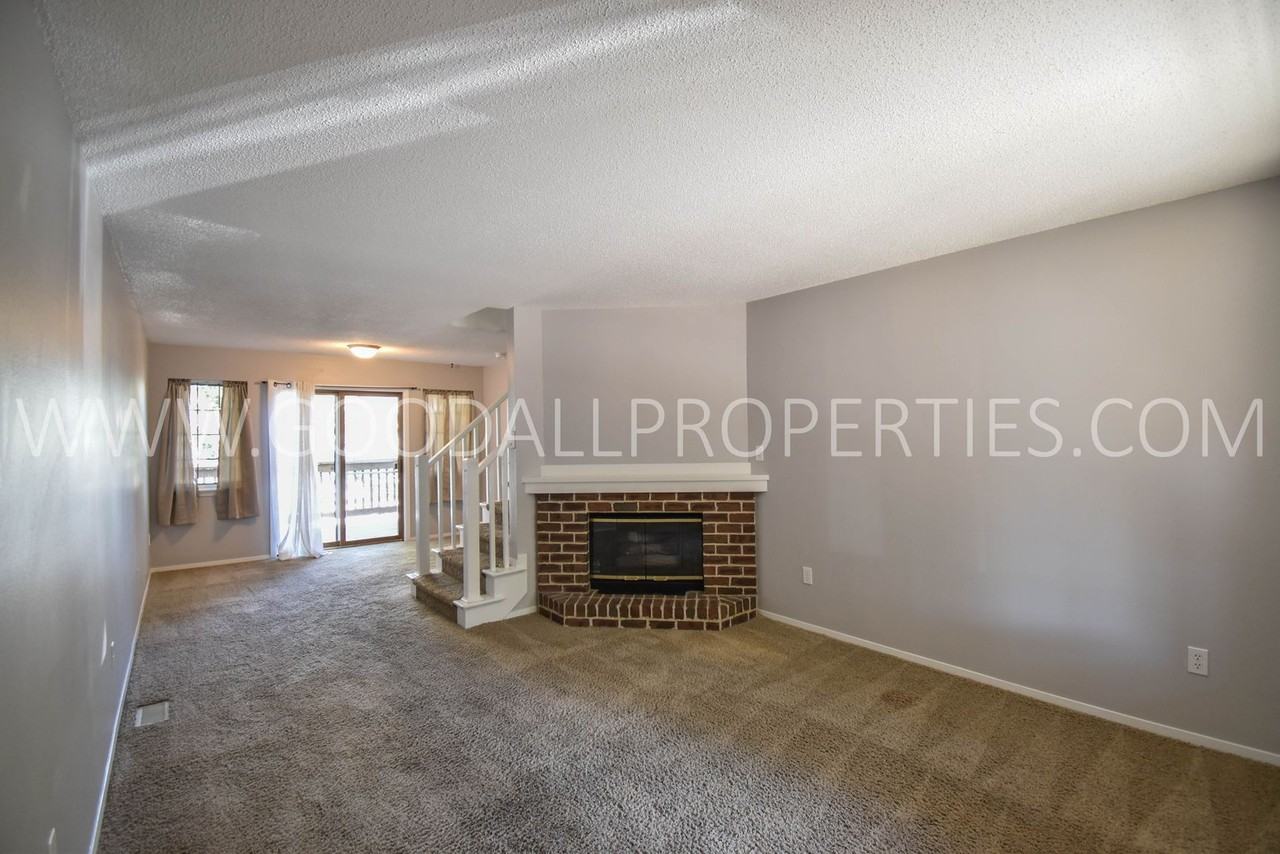 6001 Creston Ave #31 - Photo 2 of 31