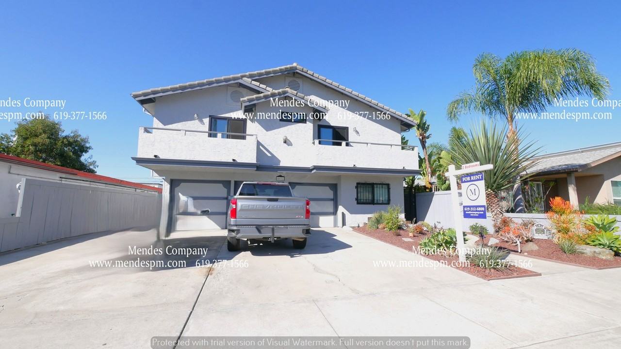 4654 Idaho St - Photo 2 of 26