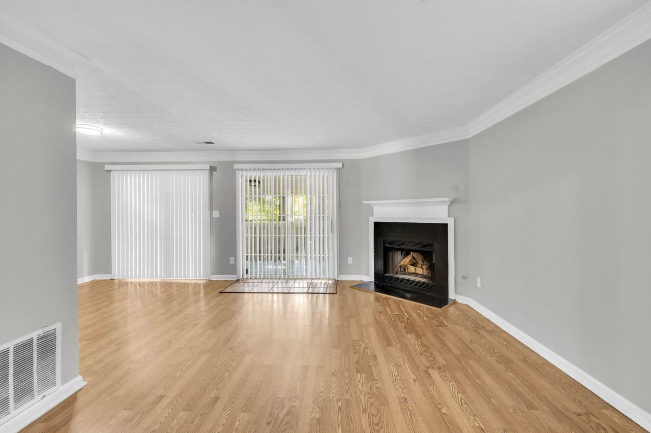 3061 Majestic Park Ct - Photo 6 of 19