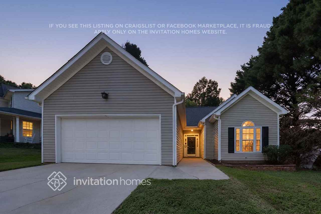 2367 Eagle Glen Ct - Photo 4 of 22