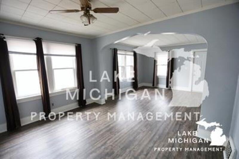 1734 Delwood Ave Sw - Photo 4 of 8