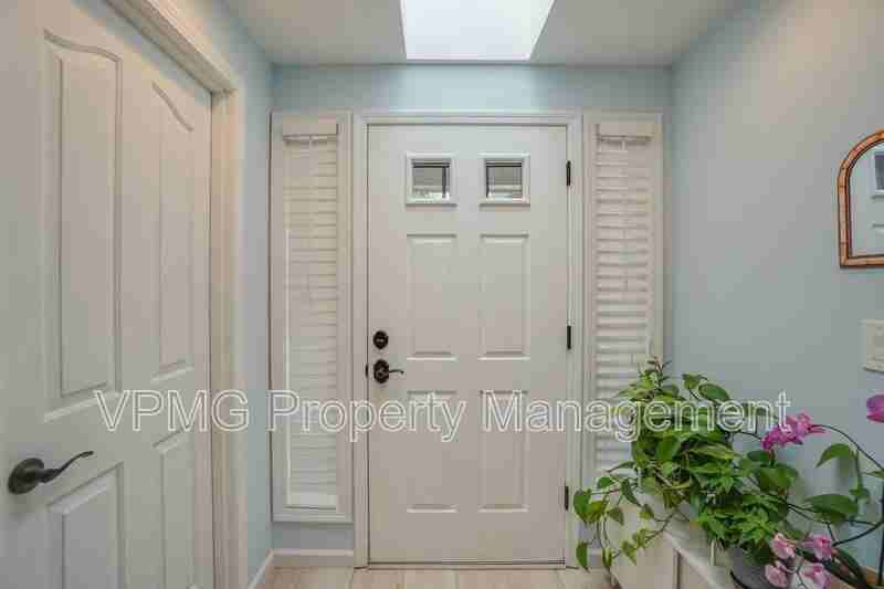 2607 Se 175th Ave - Photo 5 of 27