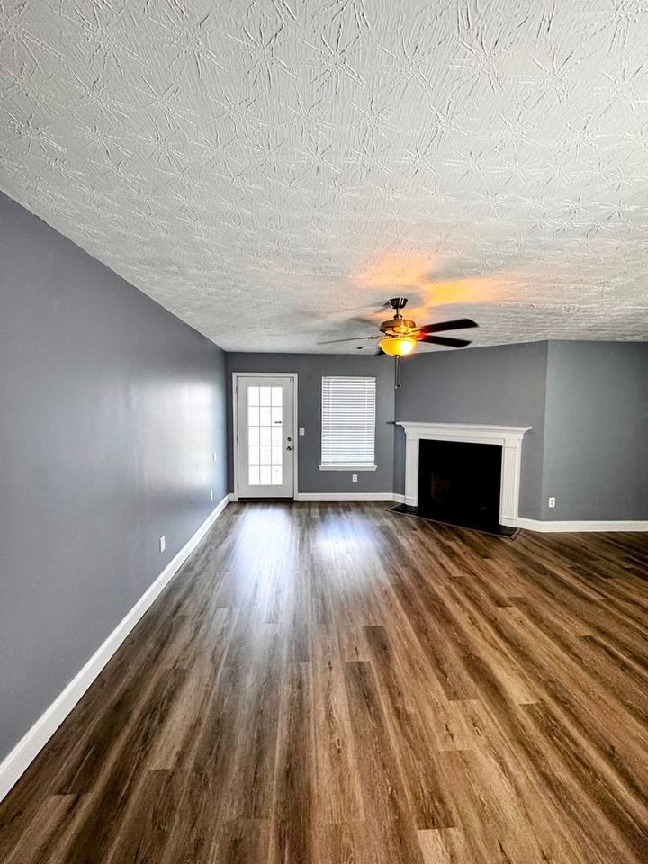 2747 Vining Ridge Ter - Photo 2 of 21