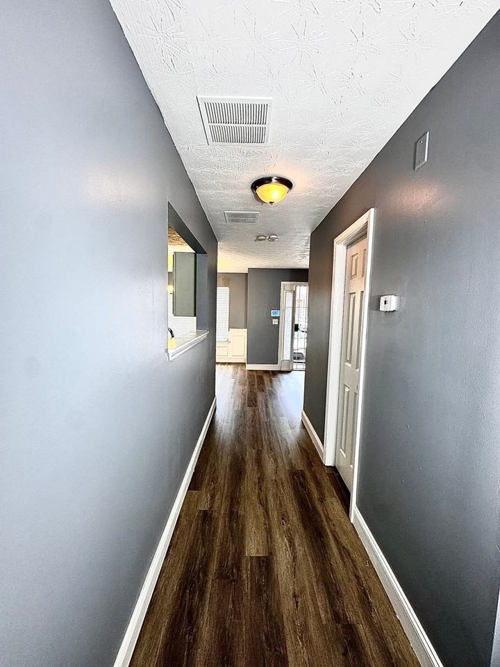 2747 Vining Ridge Ter - Photo 6 of 21