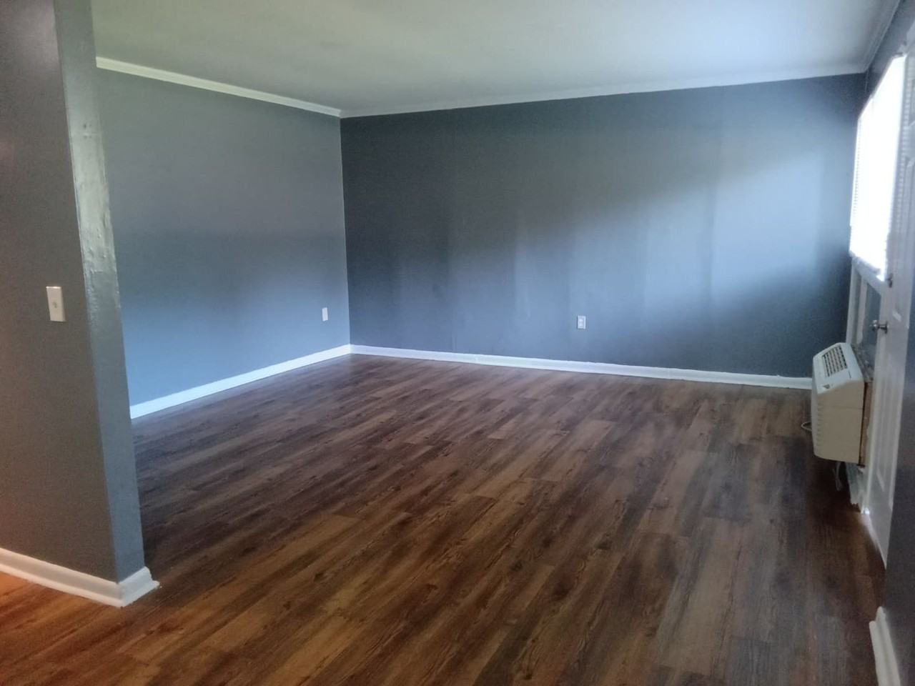 2331 Lake Ave - Photo 5 of 8