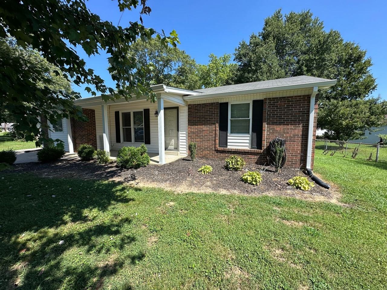 116 Se Springdale Dr - Photo 2 of 23