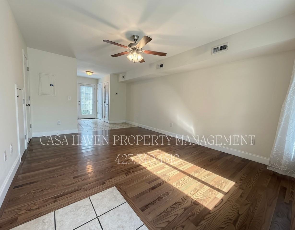 122 Leach Dr #103 - Photo 2 of 9