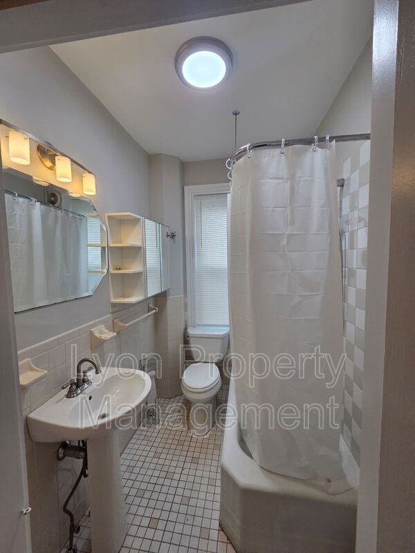 36 East St #1stFL - Photo 4 of 9