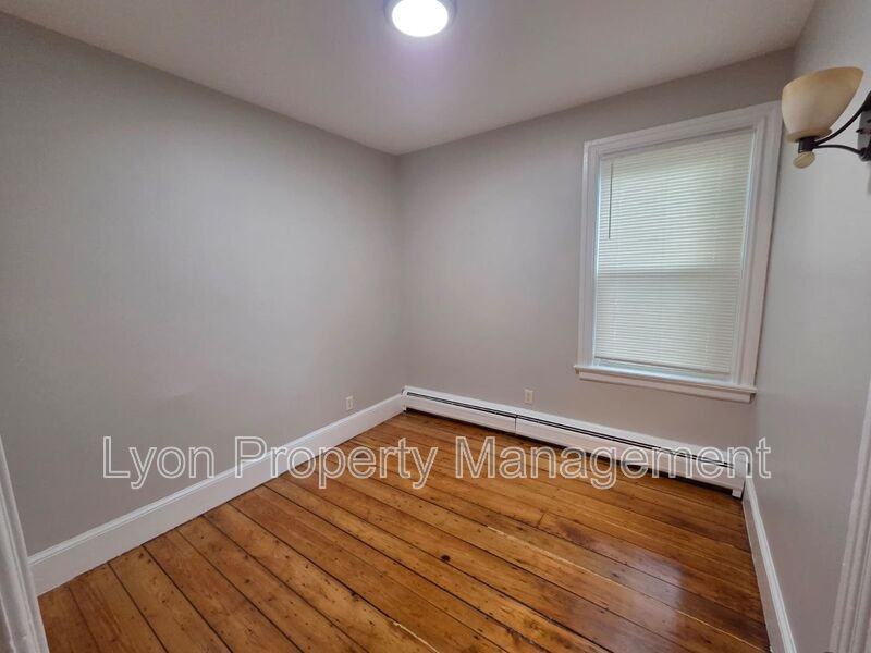 36 East St #1stFL - Photo 6 of 9