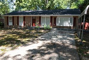 featured image of 6967 Dell Ct
