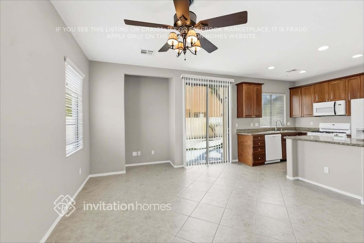 5538 Sun Prairie St - Photo 5 of 19