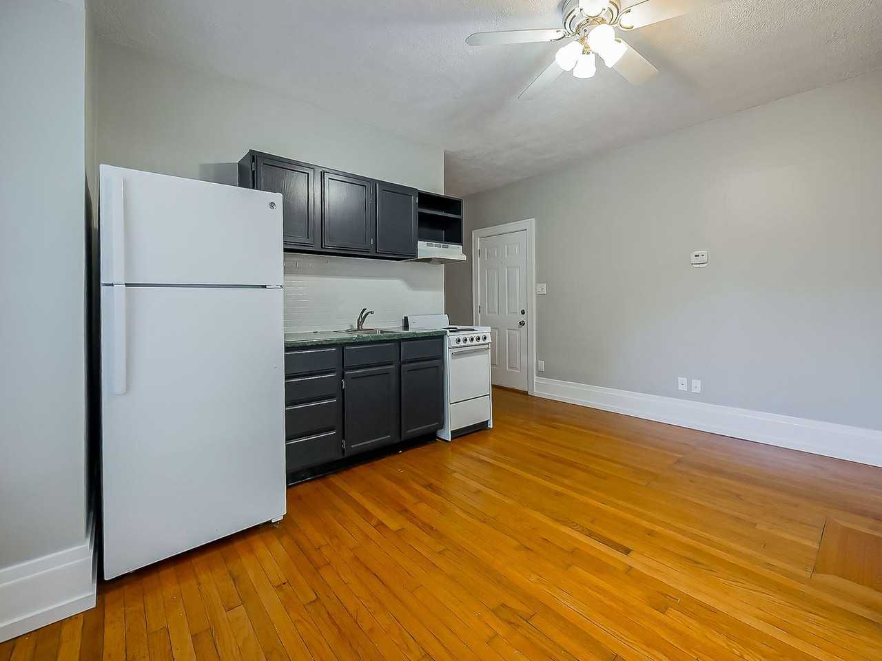 3160 Dixie Hwy - Photo 5 of 19