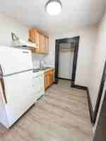 featured image of 901 Vine St