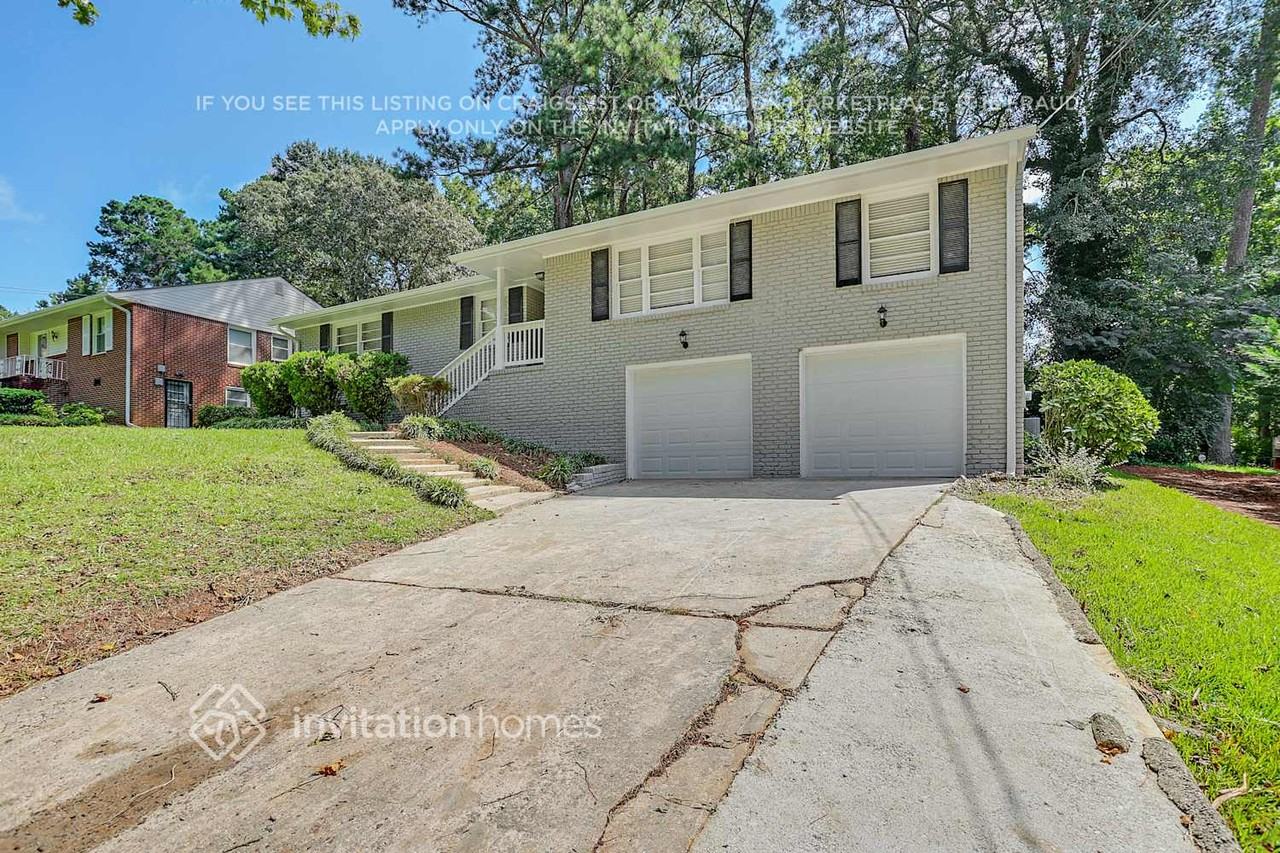 3074 Boulder Way - Photo 3 of 26