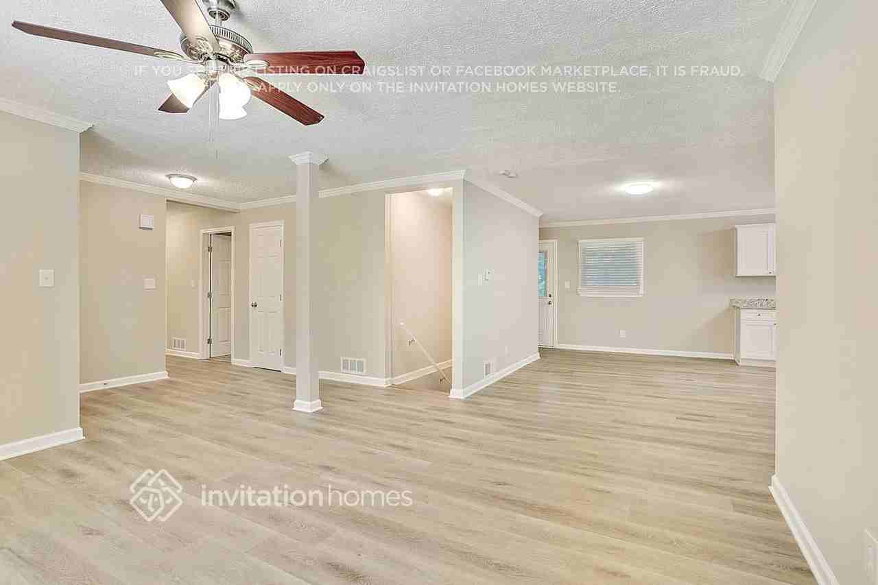 3074 Boulder Way - Photo 6 of 26