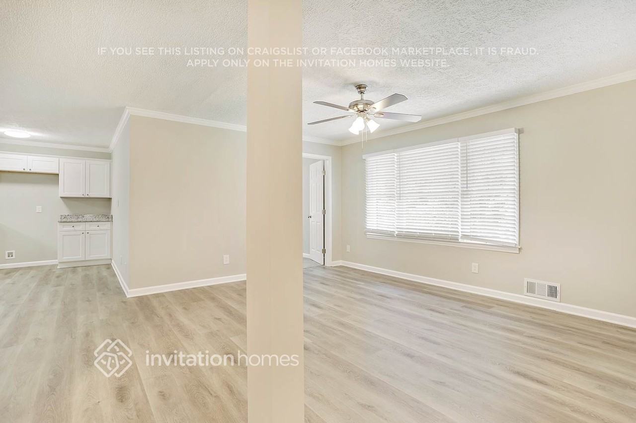 3074 Boulder Way - Photo 7 of 26
