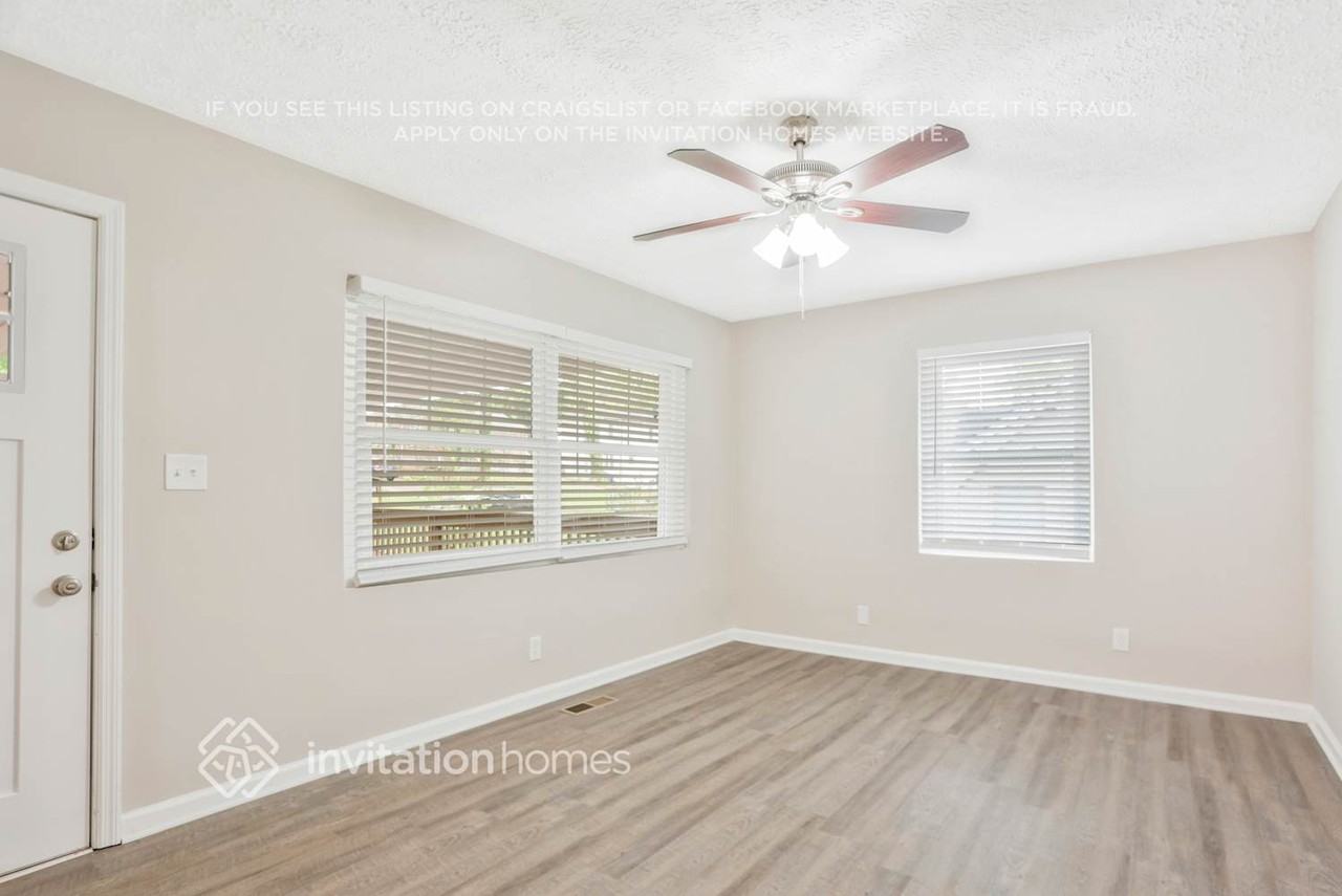 2100 Dellwood Pl - Photo 7 of 24