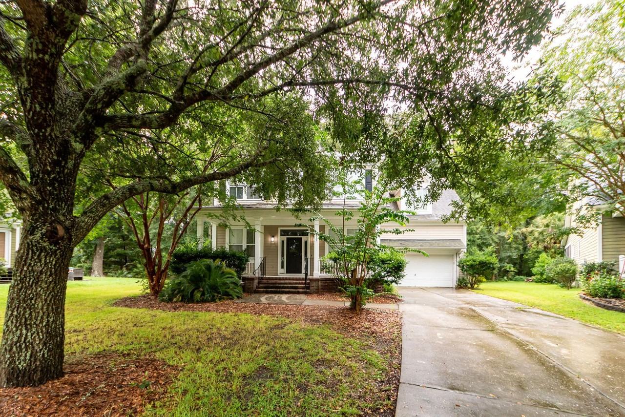 115 Blackwater Dr