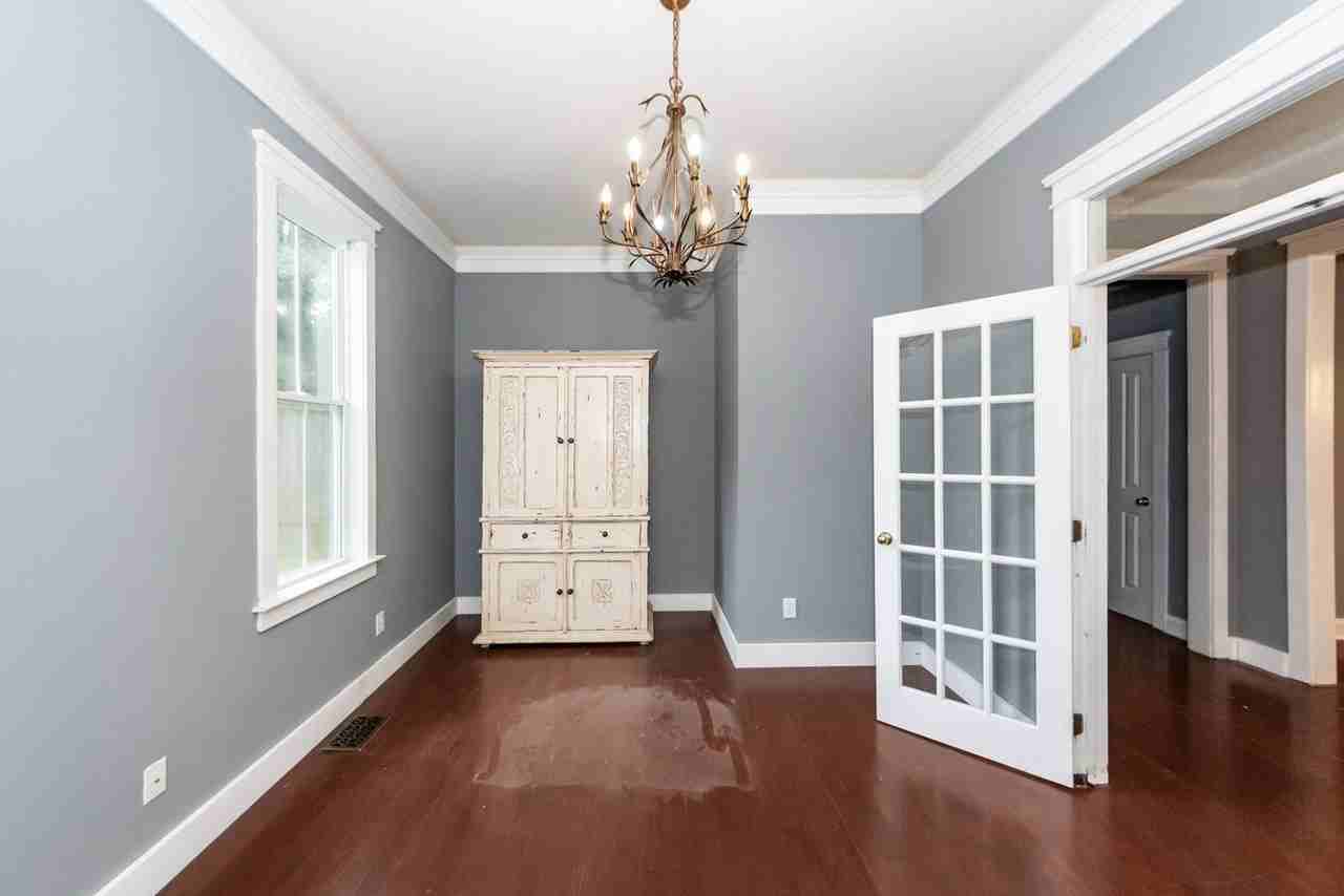 115 Blackwater Dr - Photo 5 of 48