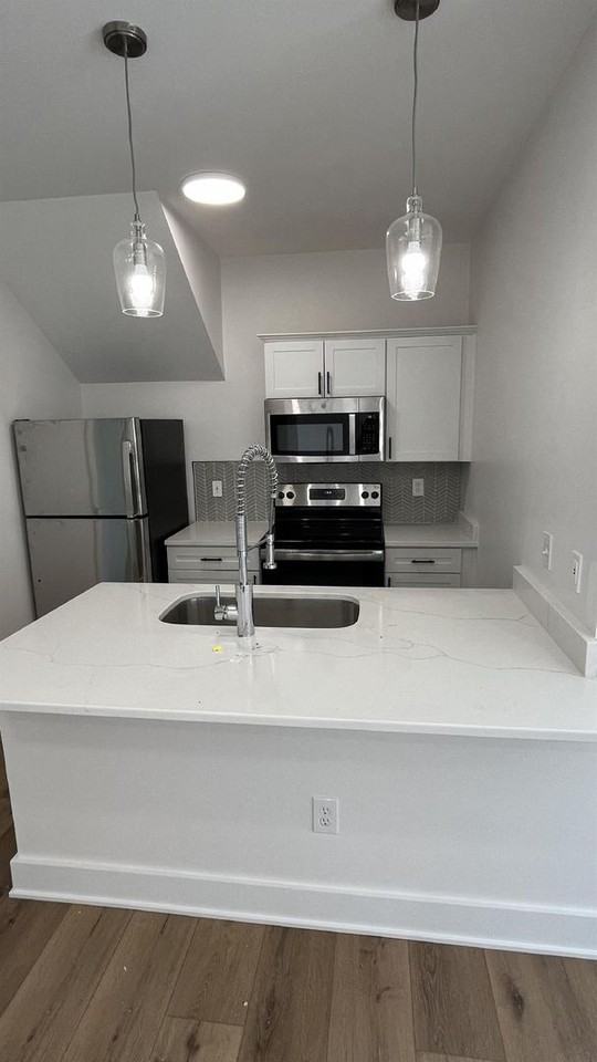 218 S Grant St - Photo 5 of 20