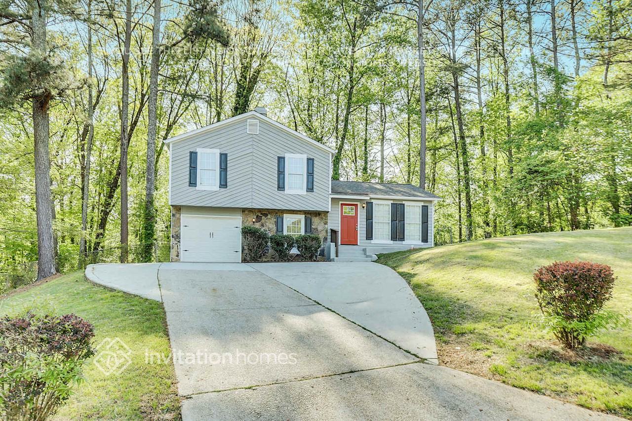 3835 Wood Path Dr - Photo 2 of 24