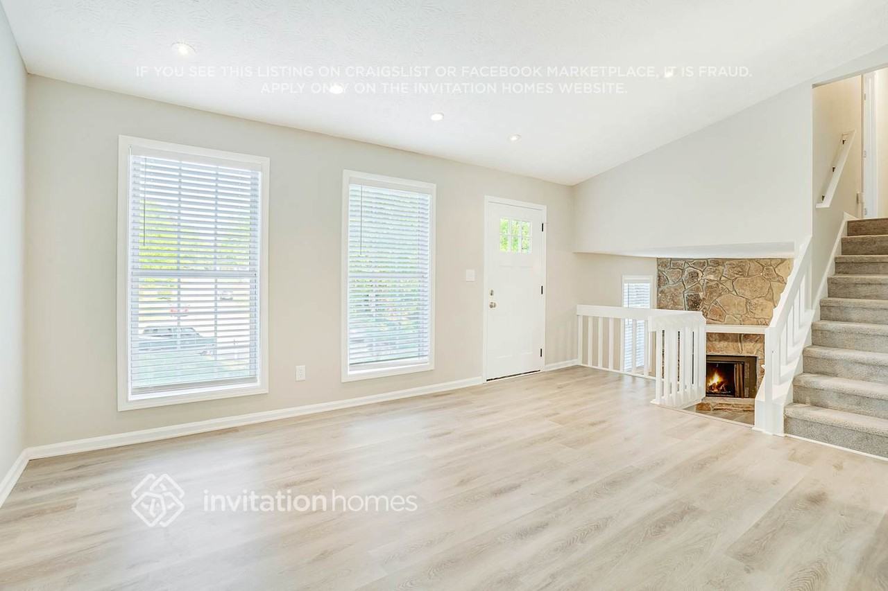 3835 Wood Path Dr - Photo 5 of 24