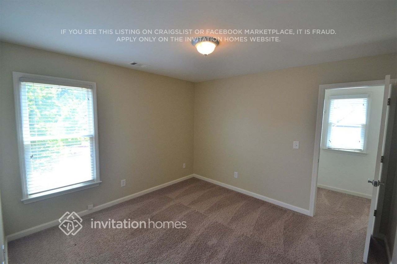 9175 Waterford Ln - Photo 6 of 14