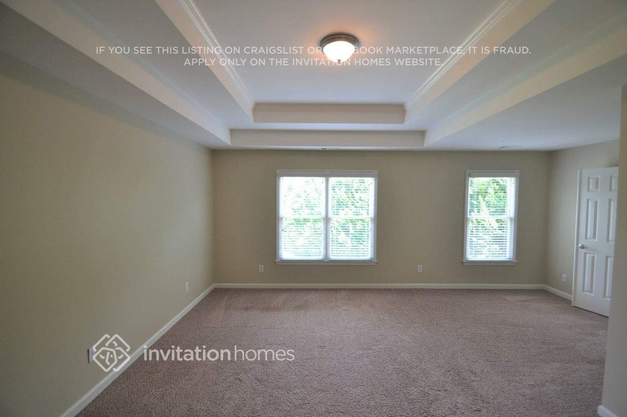 9175 Waterford Ln - Photo 7 of 14
