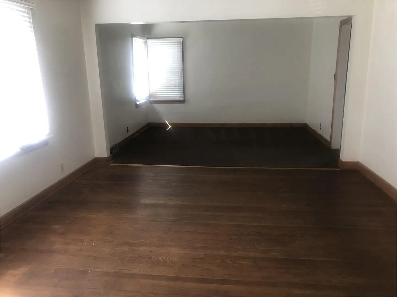 805 S Henderson St - Photo 3 of 22