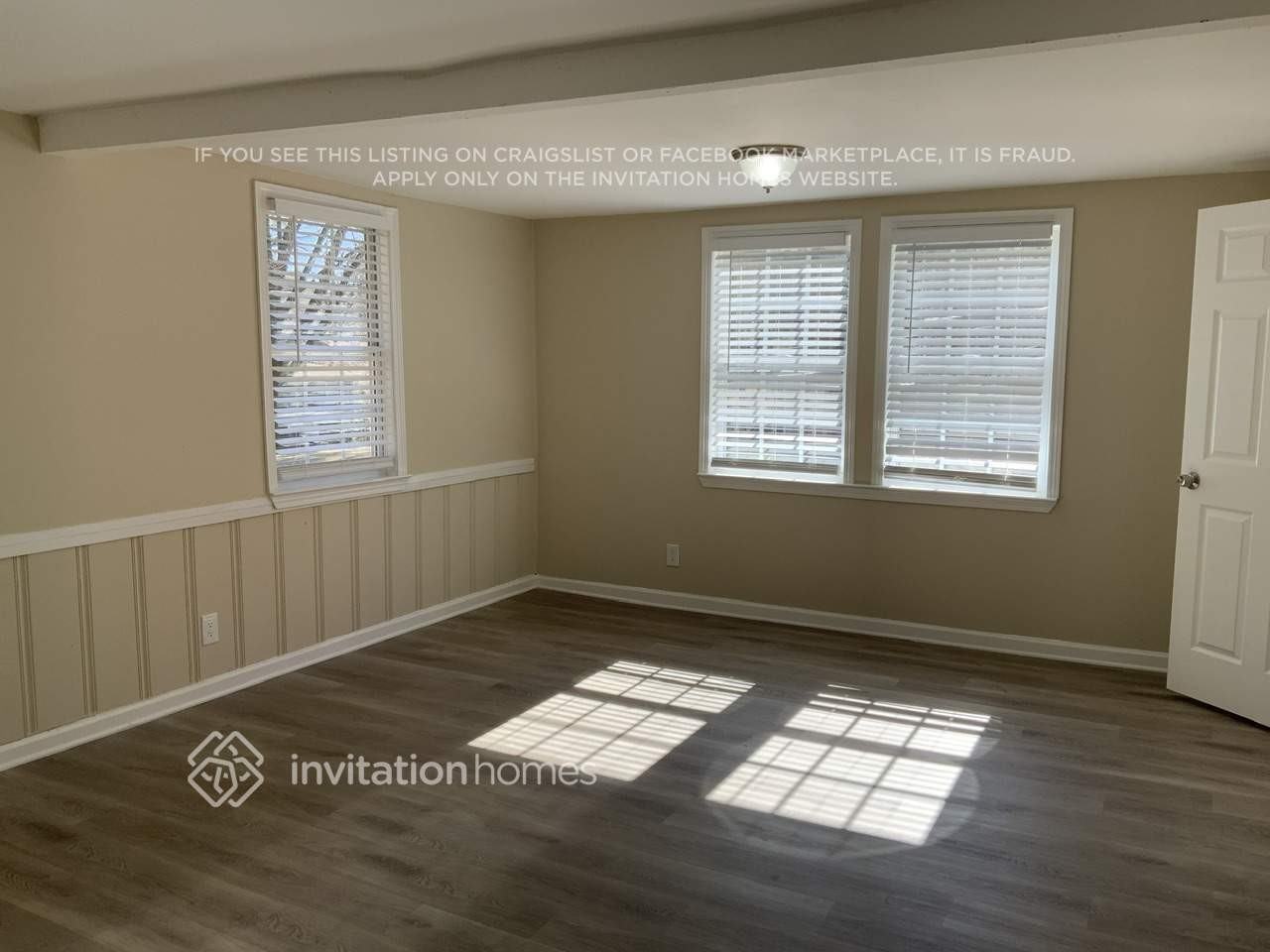 2493 Romain Way - Photo 5 of 10