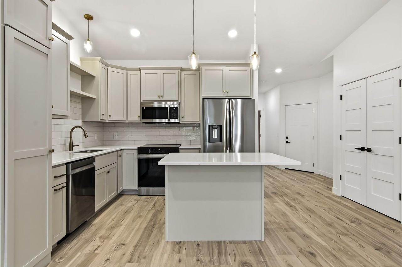 1713 Whitetail Way - Photo 6 of 25