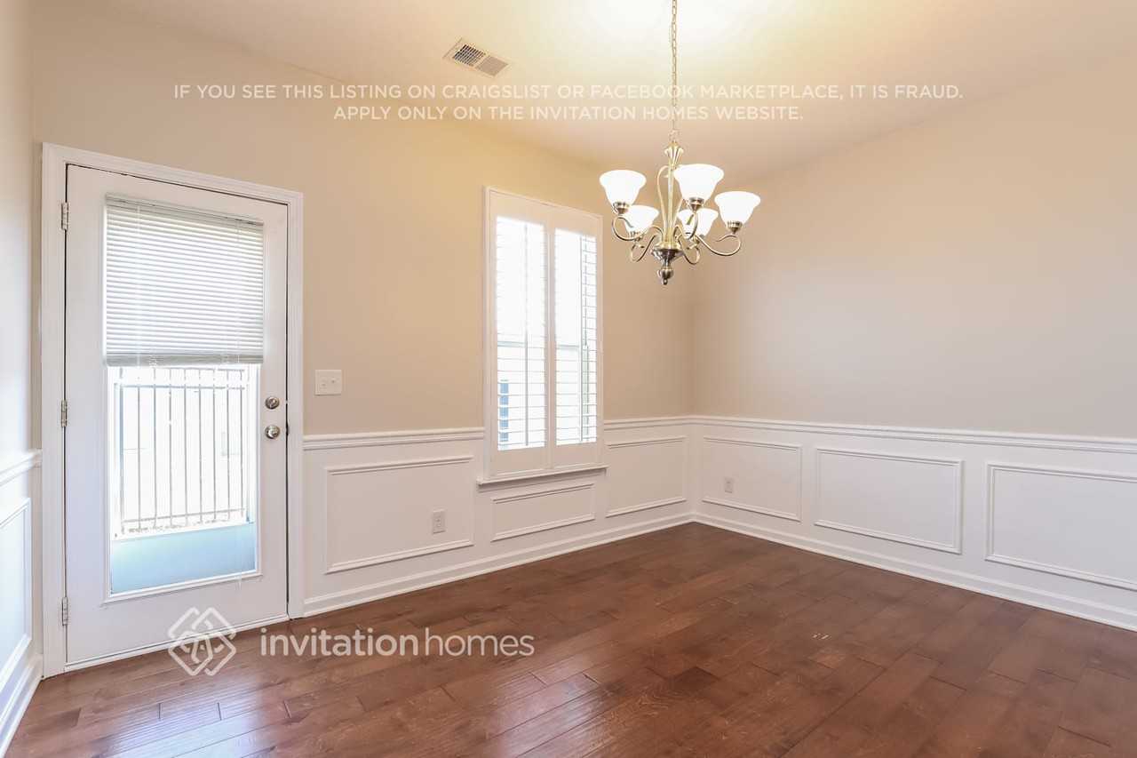 3552 Village Enclave Ln - Photo 6 of 15