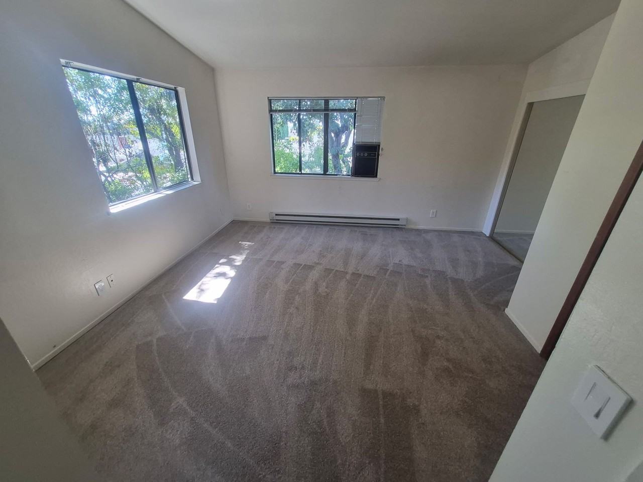 3501 35th Ave #6 - Photo 6 of 26
