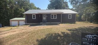 15900 Top Dr - Photo 1 of 1