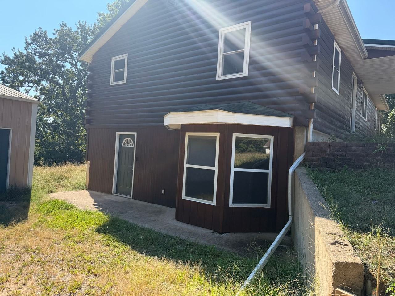 15900 Top Dr - Photo 6 of 27