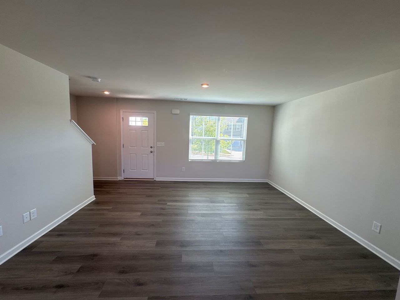 3009 Sapgate Ln - Photo 2 of 16