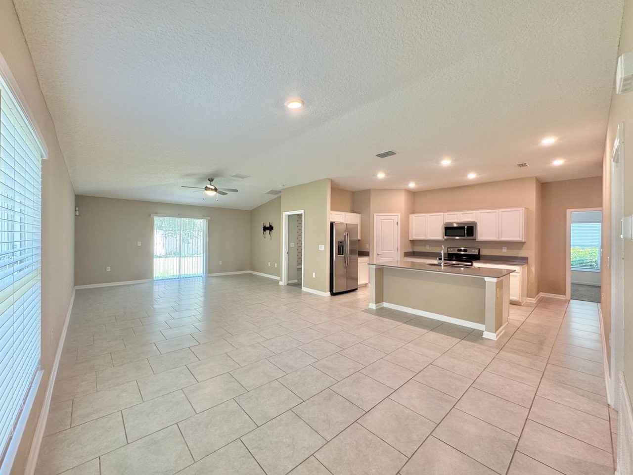112 Pershing St - Photo 2 of 41