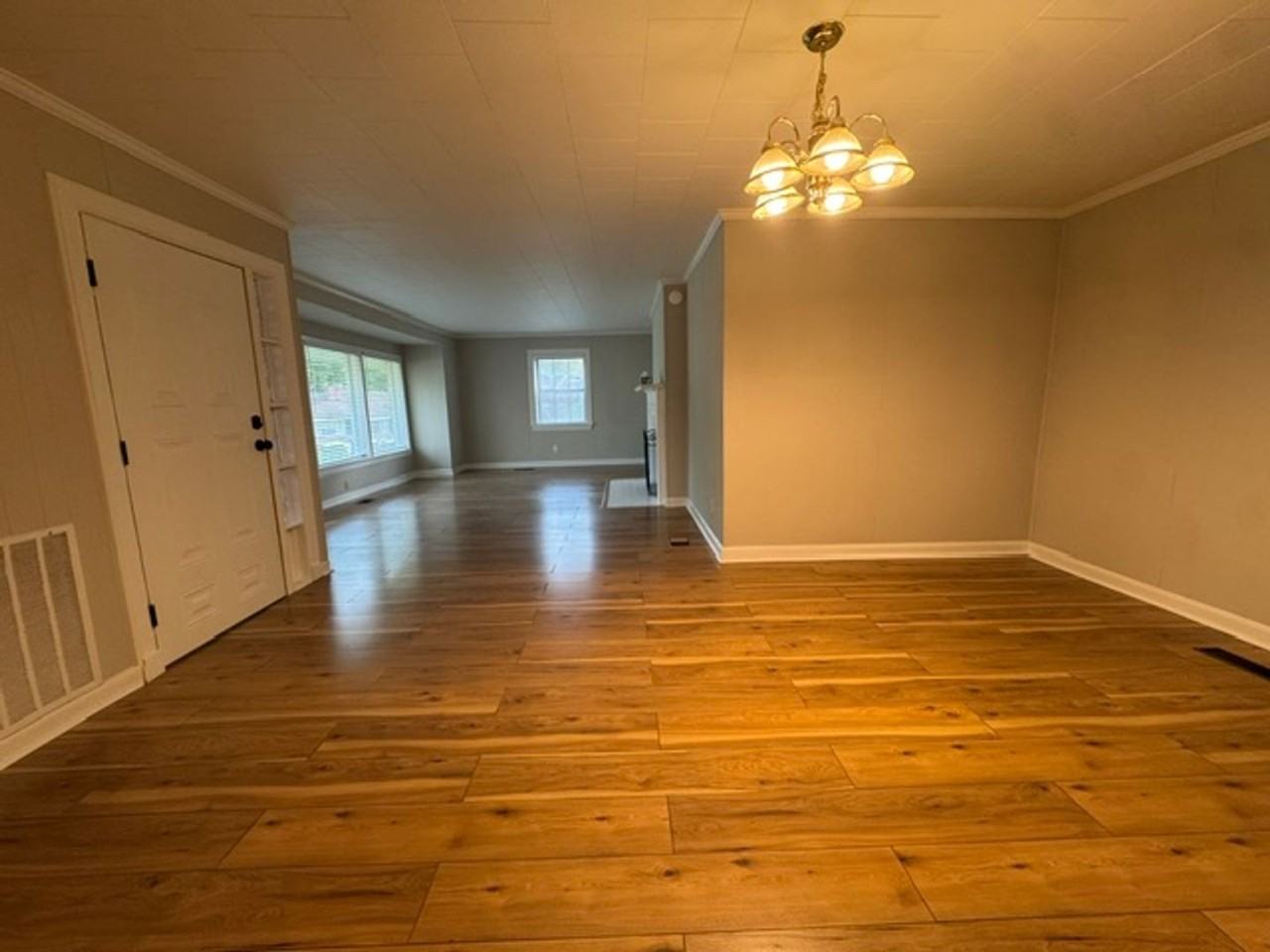 2 Brookside Dr - Photo 5 of 23
