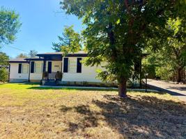 featured image of 3808 Beverly Dr