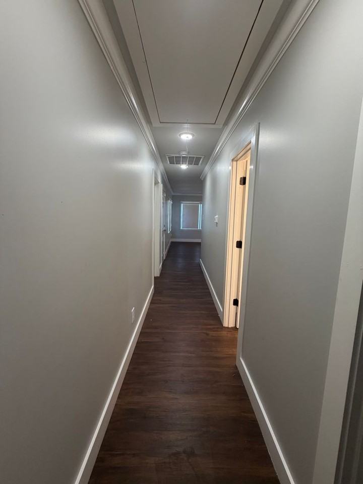 3808 Beverly Dr - Photo 5 of 11