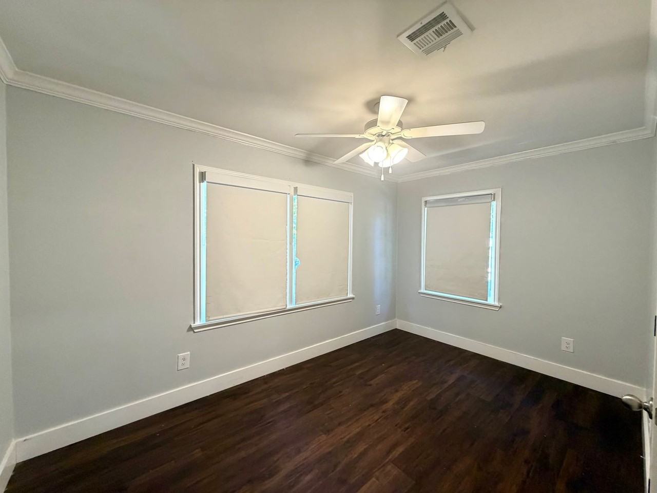 3808 Beverly Dr - Photo 6 of 11