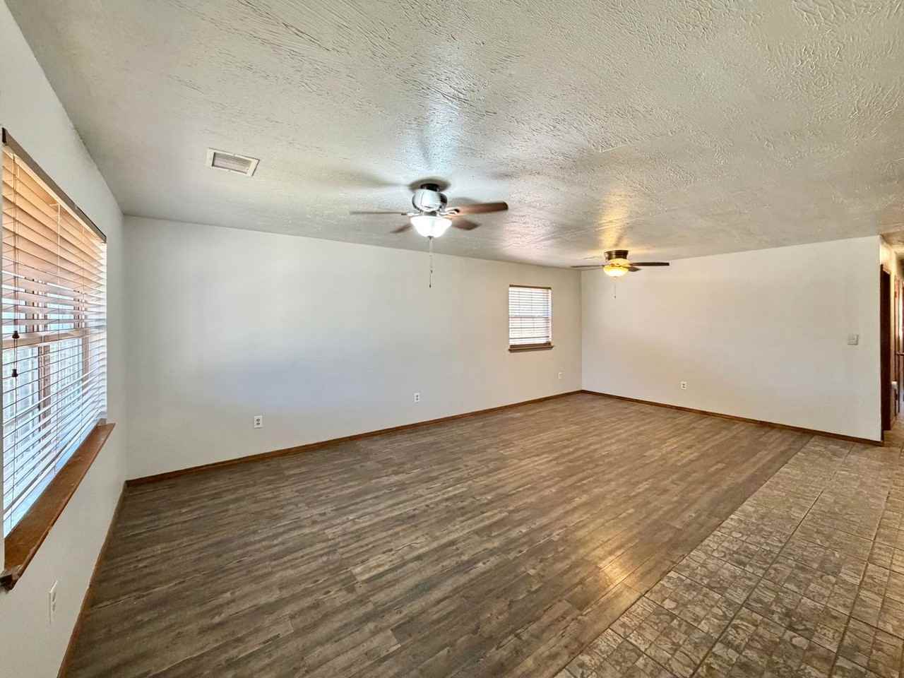 5506 Nw Cottonwood Dr - Photo 7 of 41