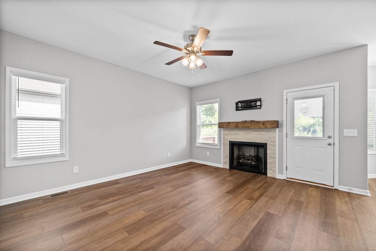 54 E Fork Dr - Photo 6 of 29