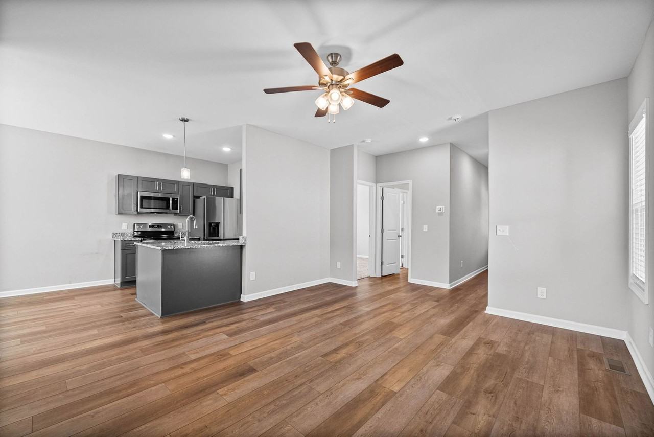 54 E Fork Dr - Photo 7 of 29