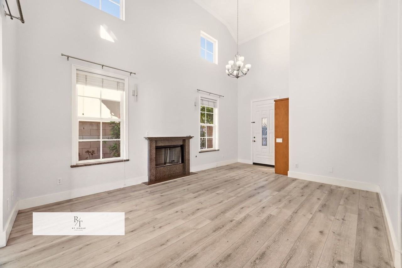 12410 Klingerman St #C - Photo 4 of 39